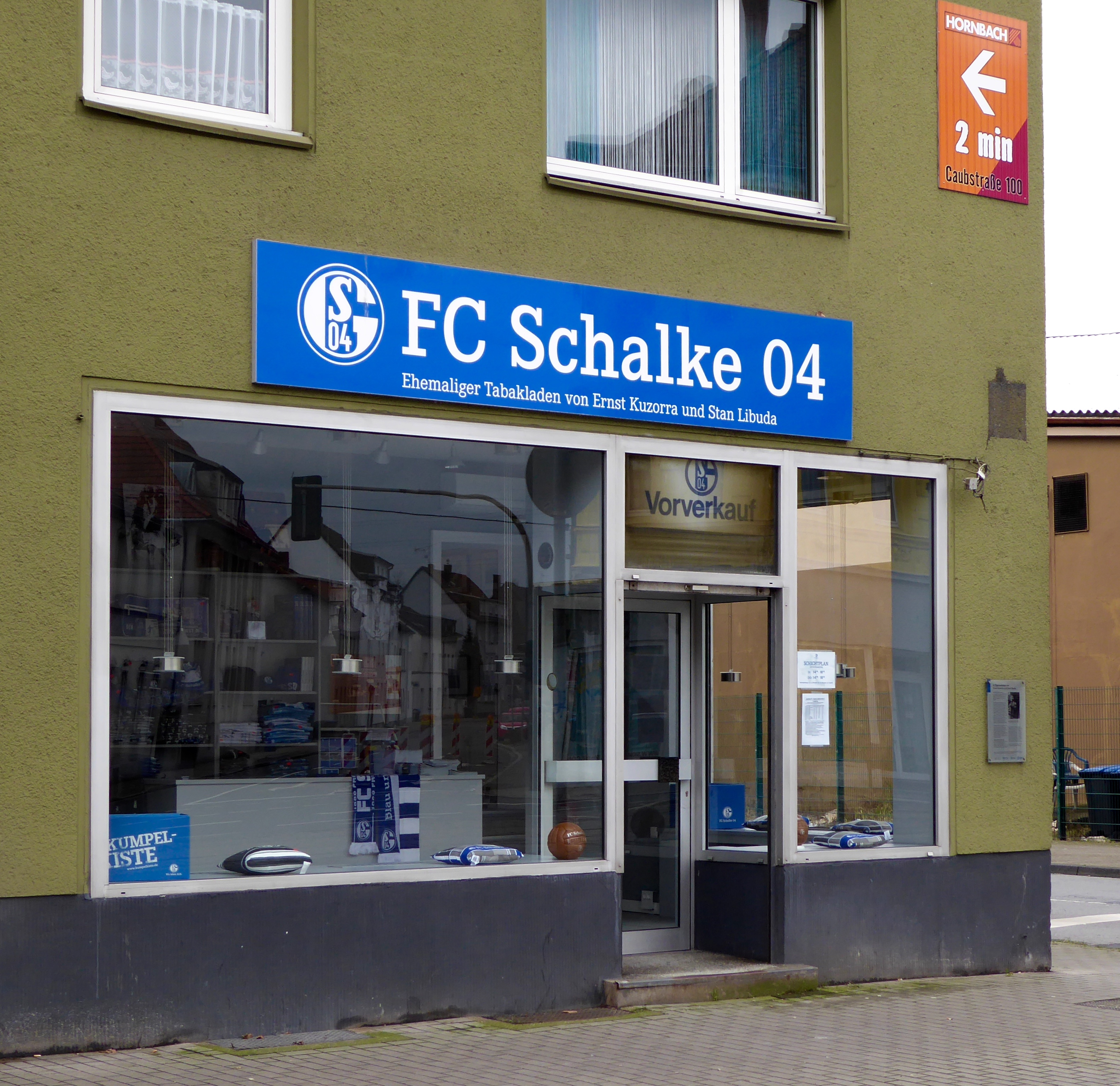 Schalke 04 fan shop on the Schalker Meile