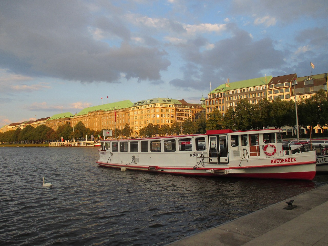 Hamburg boat