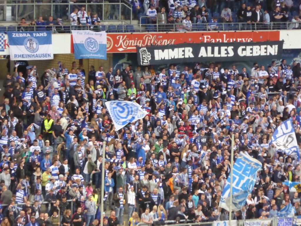 MSV Duisburg fans