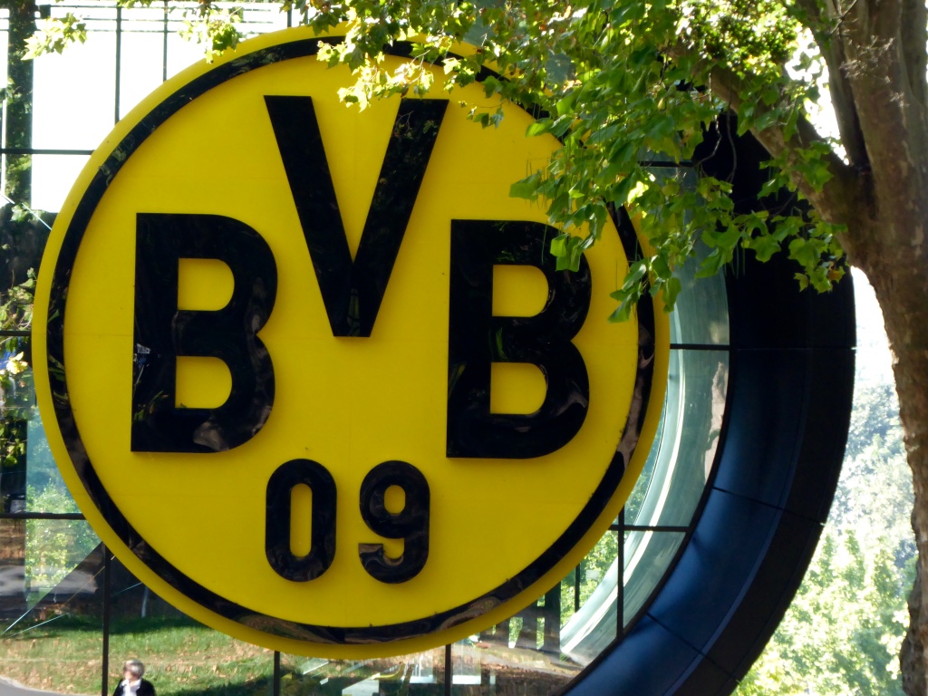 Revierderby BVB logo